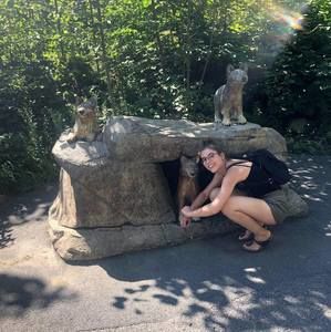 Meet your Posher, Emily